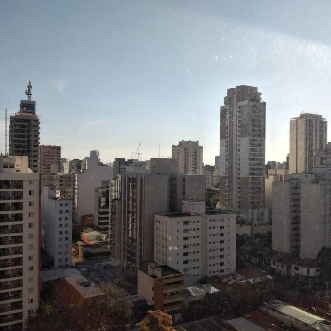 Bem Localizado Em Pinheiros. Apartamento São Paulo